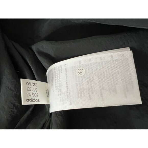 Adidas IC7229 Always Original Cropped T-Shirt Black ( 4X ) - Picture 4 of 8